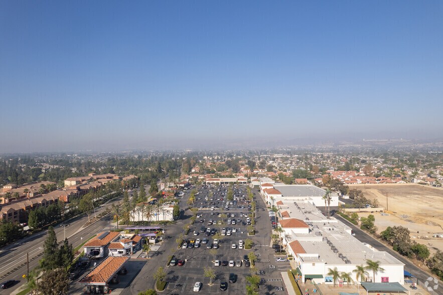 More Photos Of 600-732 N Rose Dr, Placentia General Retail For Lease