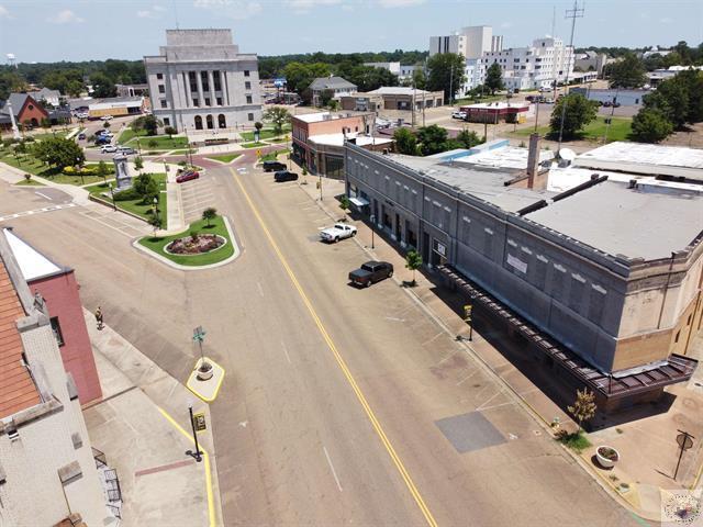 More Photos Of 406 N State Line Ave, Texarkana Storefront Retail Residential For Lease