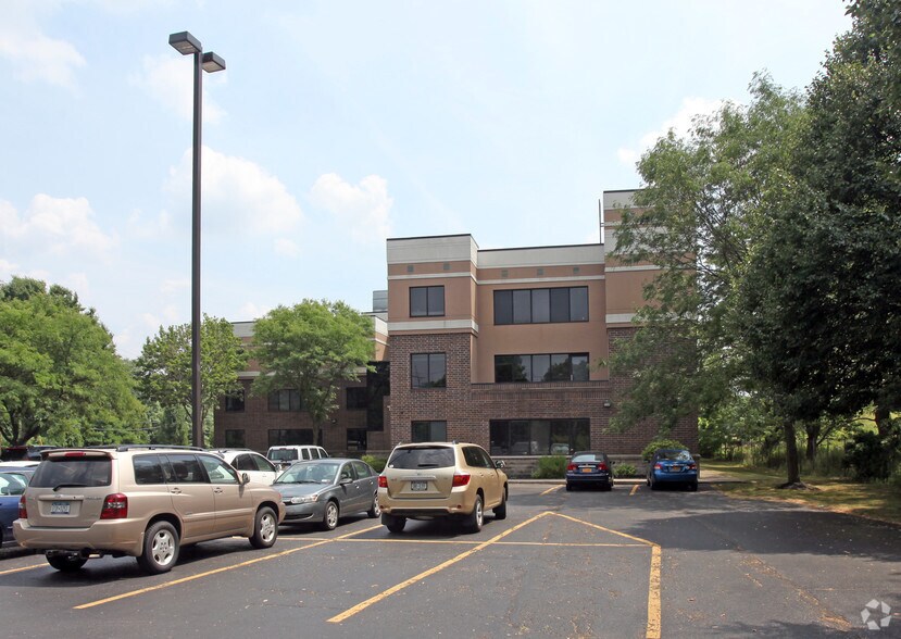 More Photos Of 95 Allens Creek Rd, Rochester Office For Lease