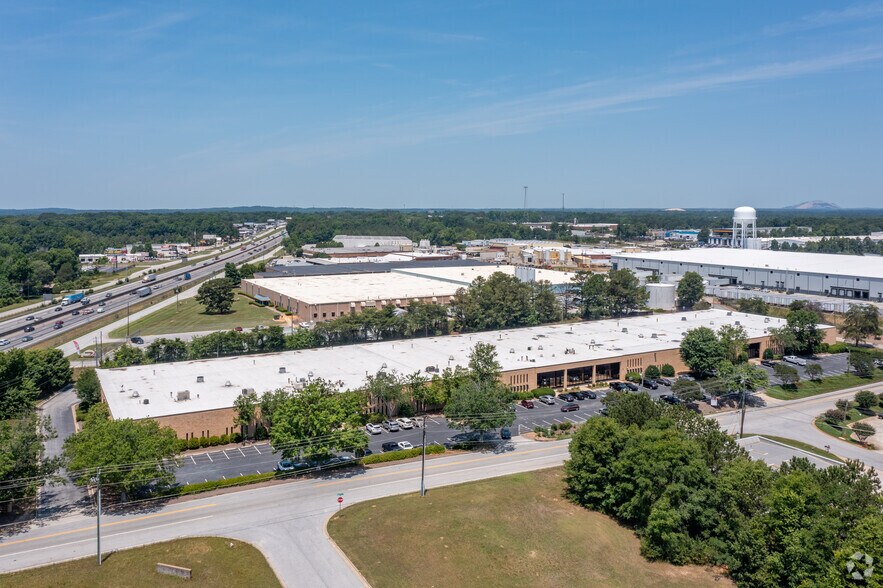 More Photos Of 801 Blacklawn Rd SW, Conyers Warehouse For Lease