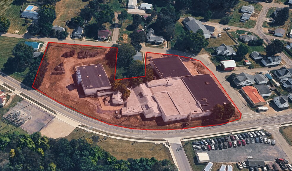 Primary Photo Of 85 N High St, Hebron Manufacturing For Sale