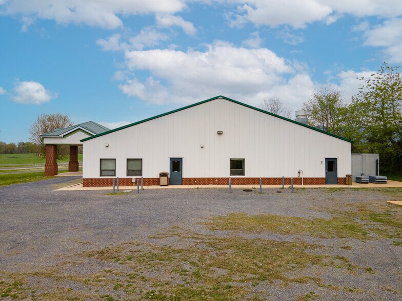 More Photos Of 1265 Goodrich Rd, Stanley Specialty For Sale