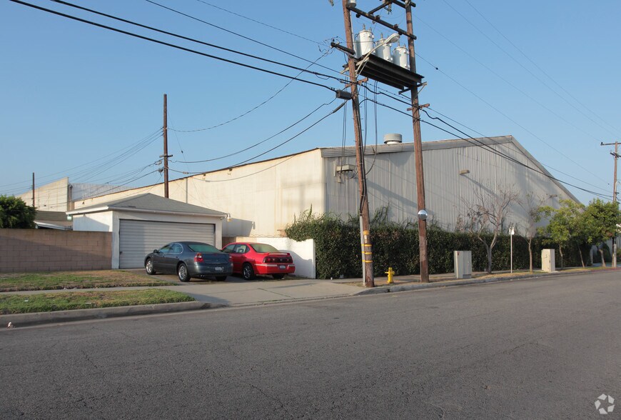More Photos Of 150 E 157th St, Gardena Warehouse For Lease