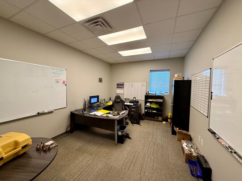 More Photos Of 5901 FM 920, Weatherford Warehouse For Sale
