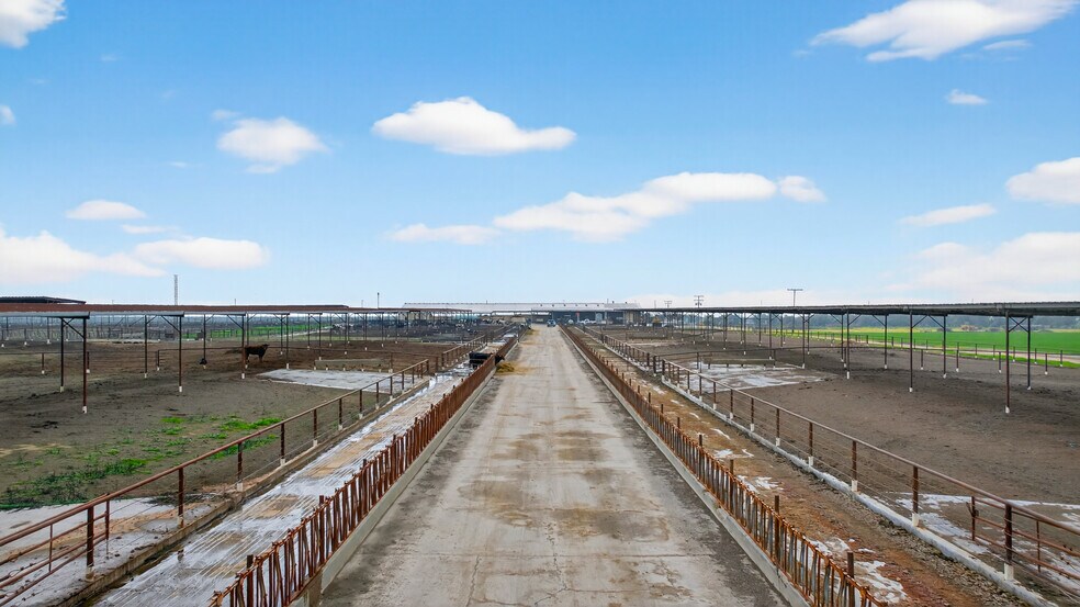 More Photos Of 23388 Road 180, Lindsay Land For Sale