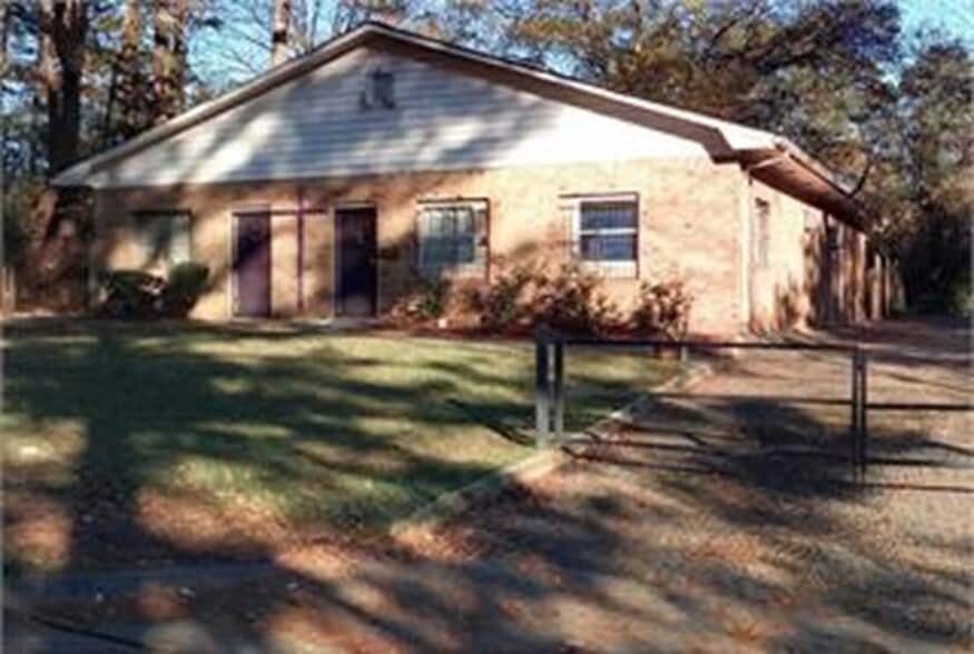 More Photos Of 50 Peyton Pl SW, Atlanta Religious Facility For Sale