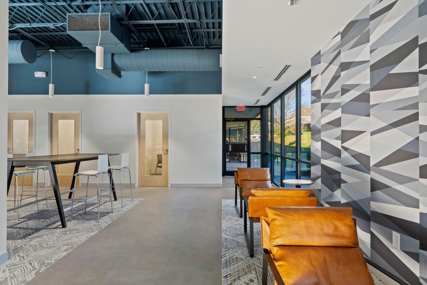 More Photos Of 7500 E Independence Blvd, Charlotte Unknown For Lease