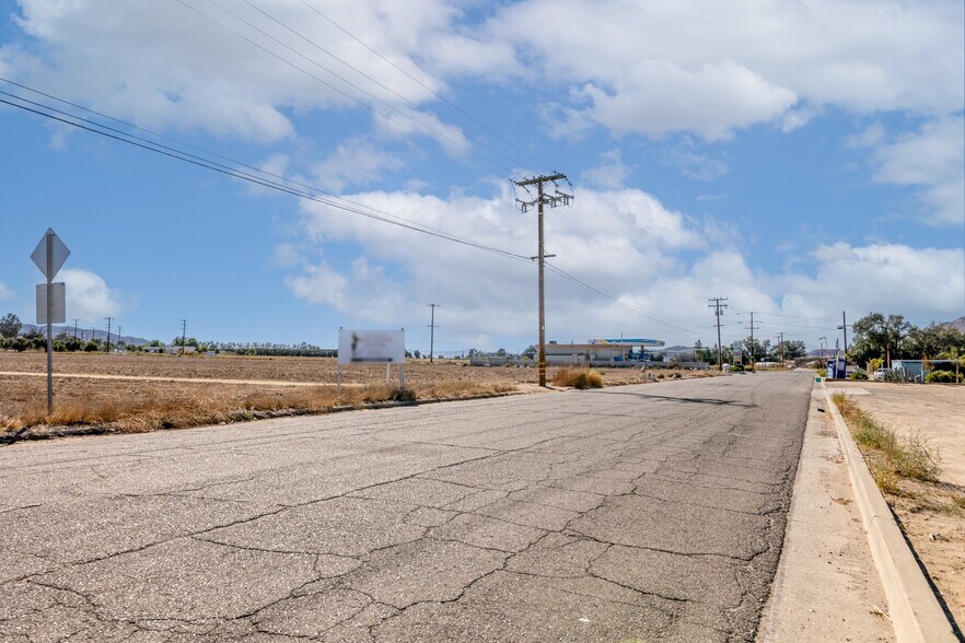 Primary Photo Of Lakeview Ave @ Ramona Expressway, Nuevo Land For Sale