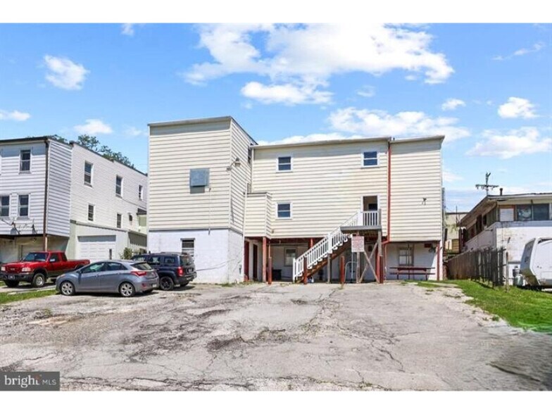 More Photos Of 326 Broadway, Red Lion Storefront Retail Residential For Sale