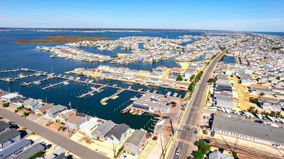 More Photos Of 3245 Route 35 N, Lavallette Marina For Sale