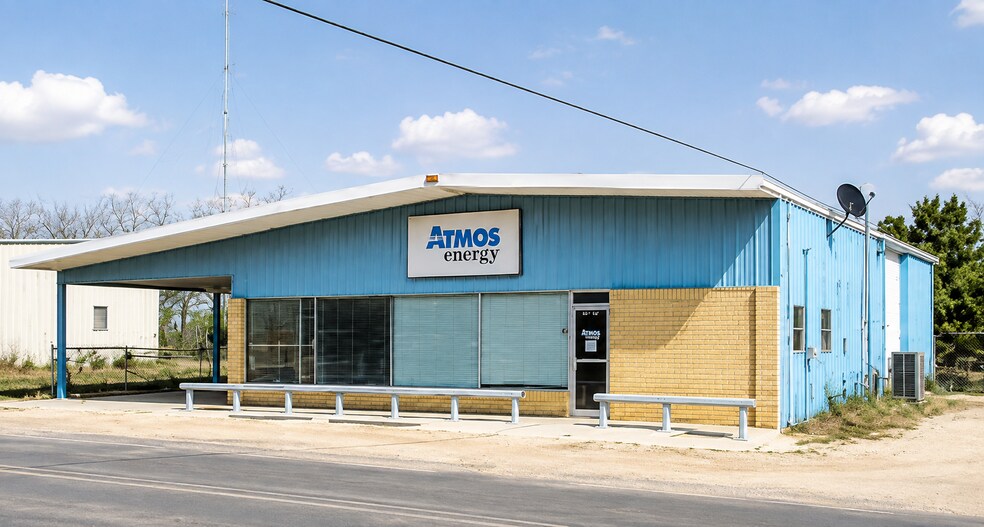 Primary Photo Of 107 S Lee St, Fredericksburg Flex For Lease