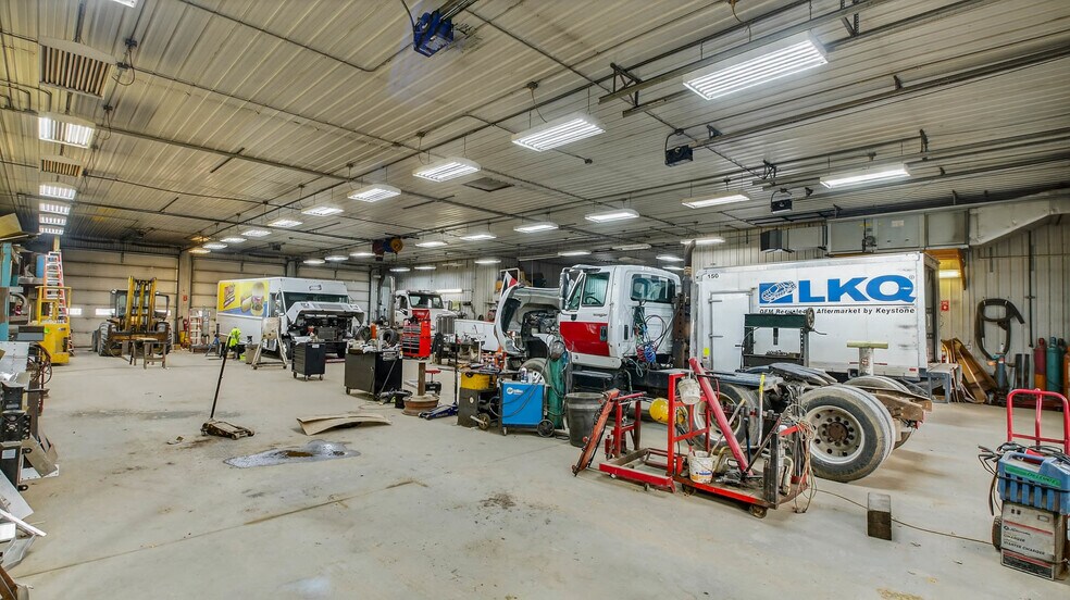 More Photos Of 7918 Partridge Rd, Eau Claire Warehouse For Sale