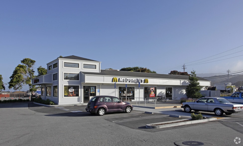 More Photos Of 50-80 N Cabrillo Hwy, Half Moon Bay Unknown For Lease