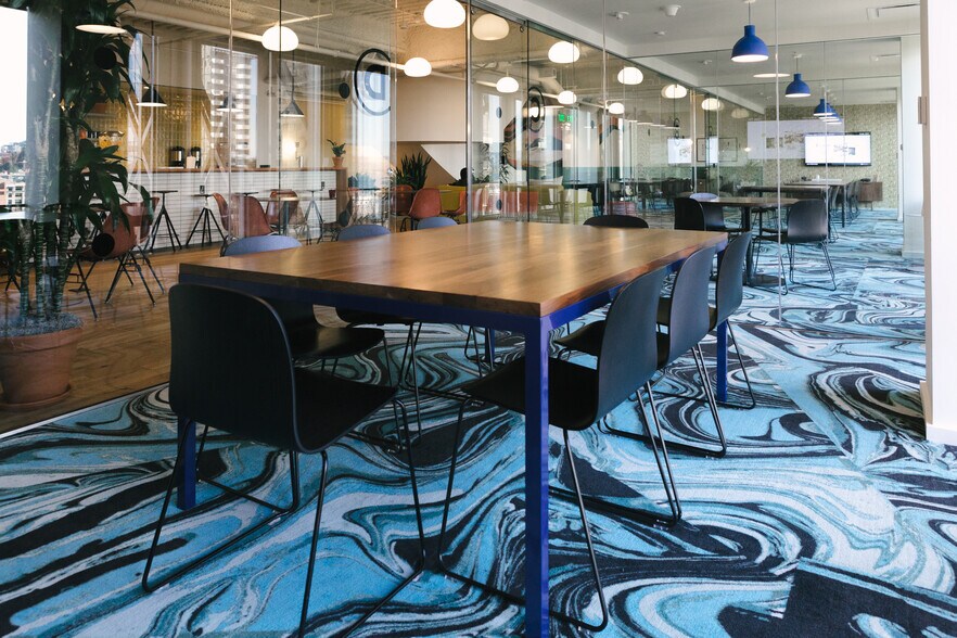 More Photos Of Two Embarcadero Ctr, San Francisco Office For Lease