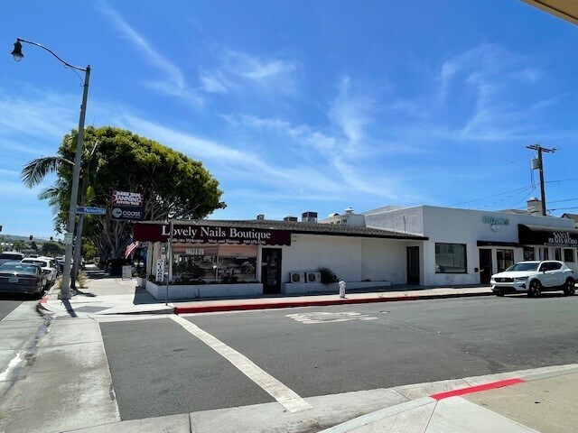 More Photos Of 3701-3711 E Coast Hwy, Corona Del Mar Storefront For Lease