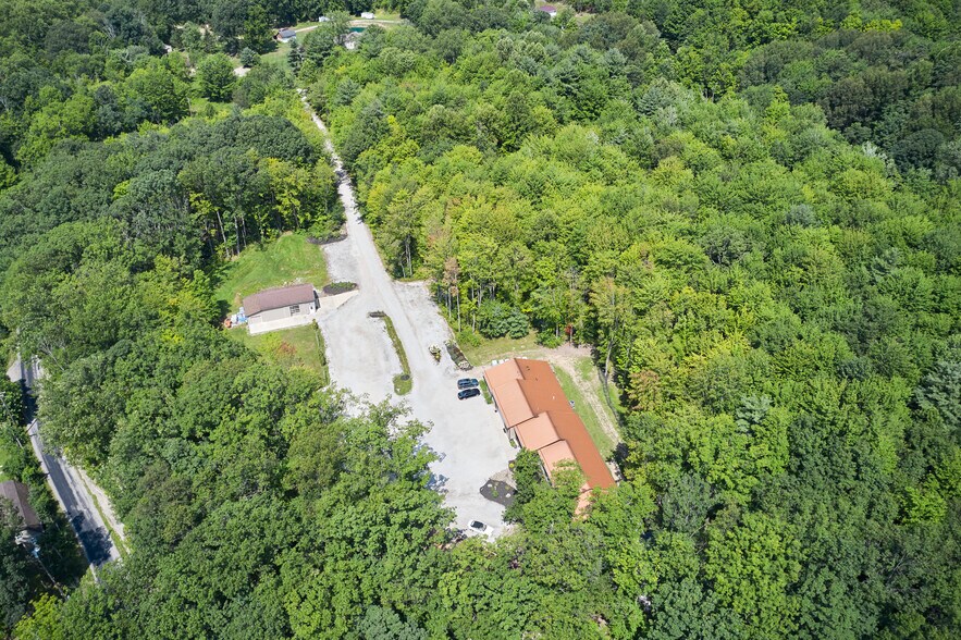 More Photos Of 834 Clyde Hill (South Countyline Rd), Geneva Winery Vineyard For Sale