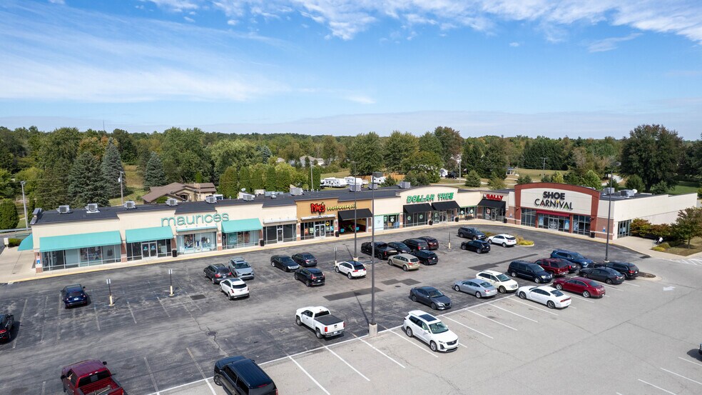 More Photos Of 3308 N Wayne St, Angola General Retail For Sale