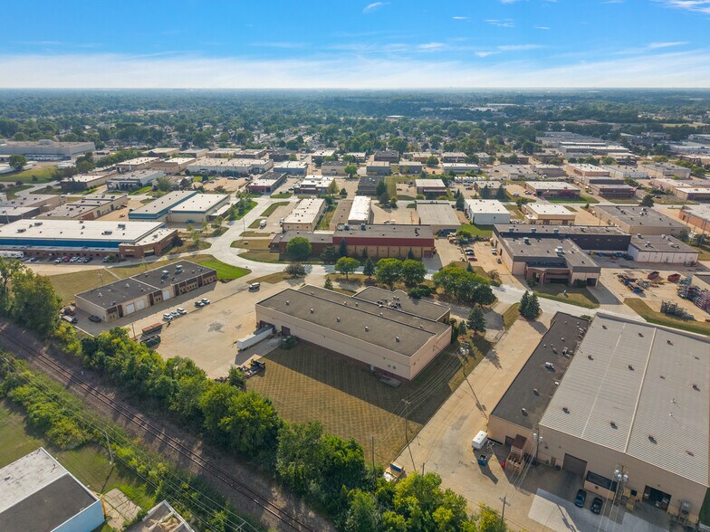 More Photos Of 33842 James J. Pompo Dr, Fraser Manufacturing For Sale