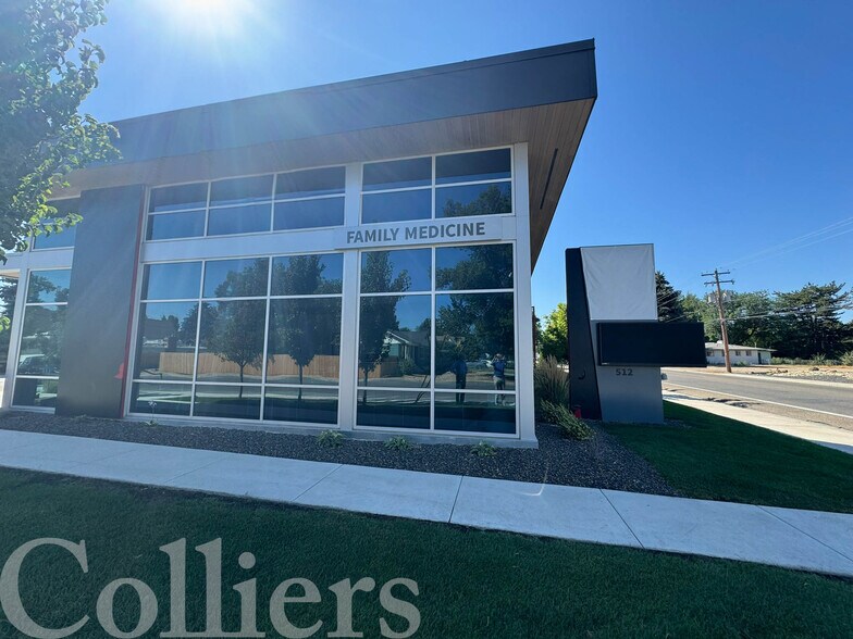 More Photos Of 512 E Elm St, Caldwell Medical For Lease