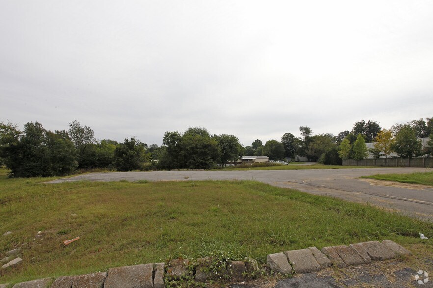 More Photos Of 3216 Memorial Blvd, Murfreesboro Land For Lease