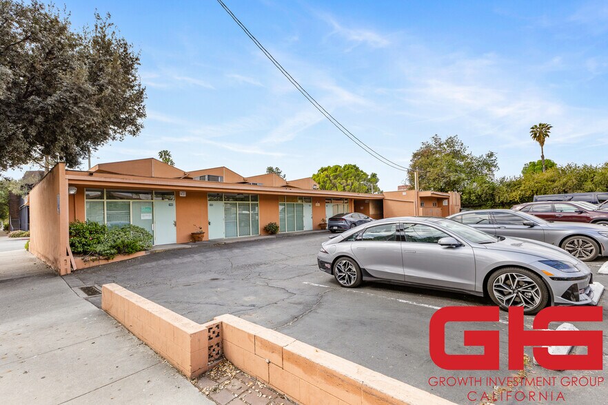 More Photos Of 1245 E Walnut St, Pasadena Medical For Sale