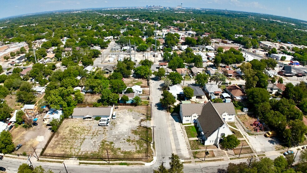 More Photos Of 507 E Mayfield Blvd, San Antonio Religious Facility For Sale