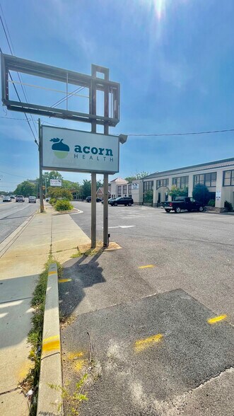 More Photos Of 1919 West St, Annapolis Office For Lease