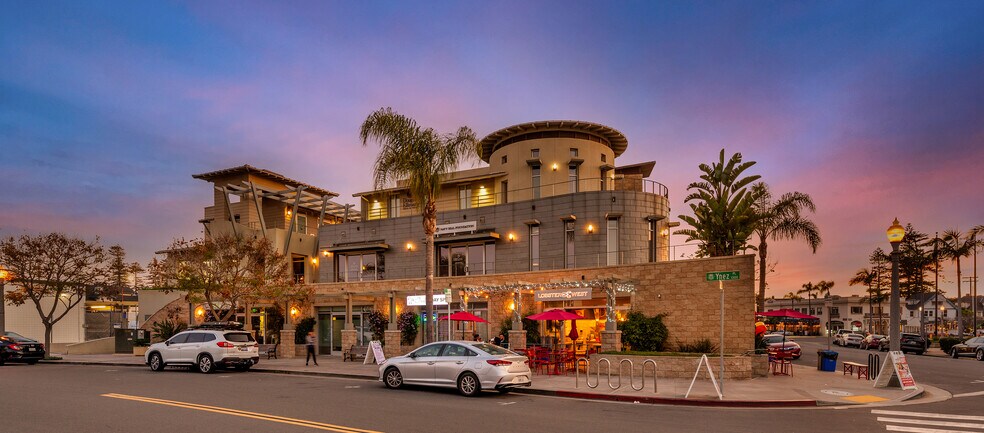 More Photos Of 1033 B Ave, Coronado Office For Lease