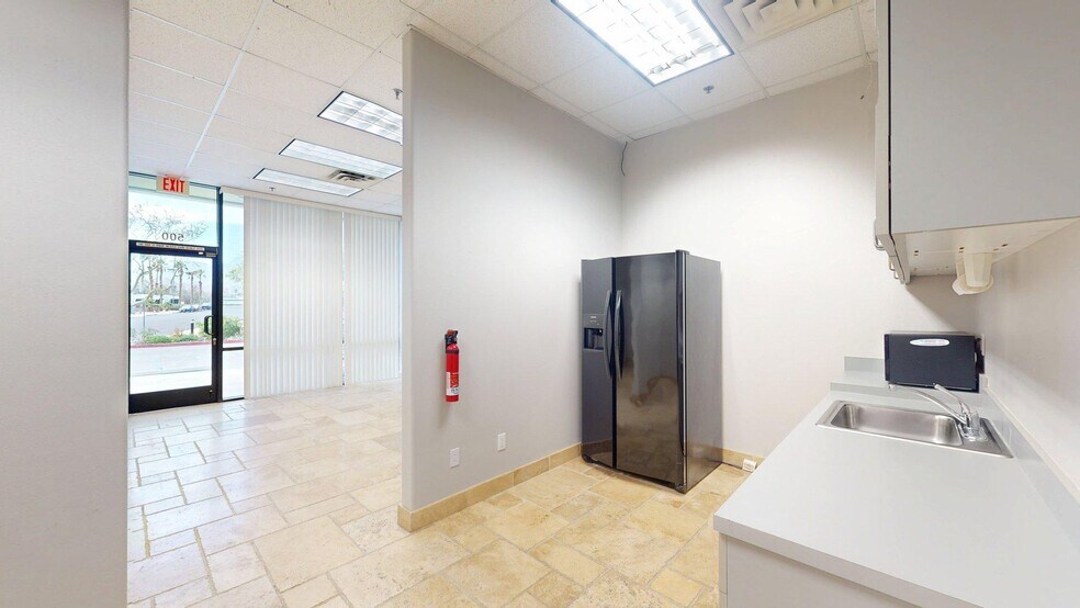 More Photos Of 39301 Badger St, Palm Desert Warehouse For Sale