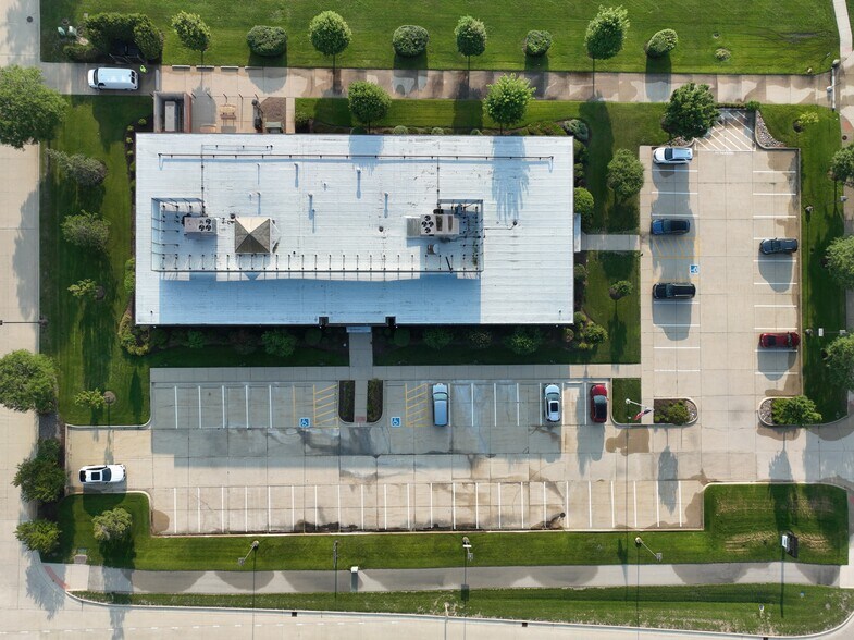 More Photos Of 15959 S 108th Ave, Orland Park Medical For Sale