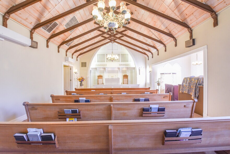 More Photos Of 65 N Washington St, Sonora Religious Facility For Sale