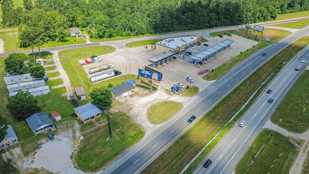 More Photos Of 6736 US Highway 59 S, Goodrich Freestanding For Sale