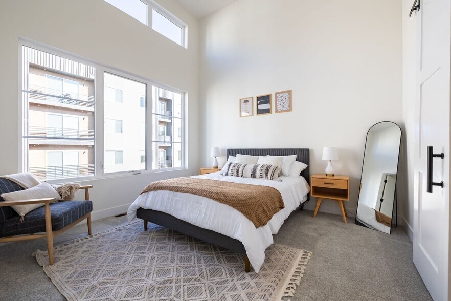 More Photos Of 2900 W Parkside Pl, Denver Apartments For Sale