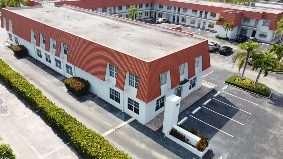 More Photos Of 721 Us Highway 1, North Palm Beach Office For Sale