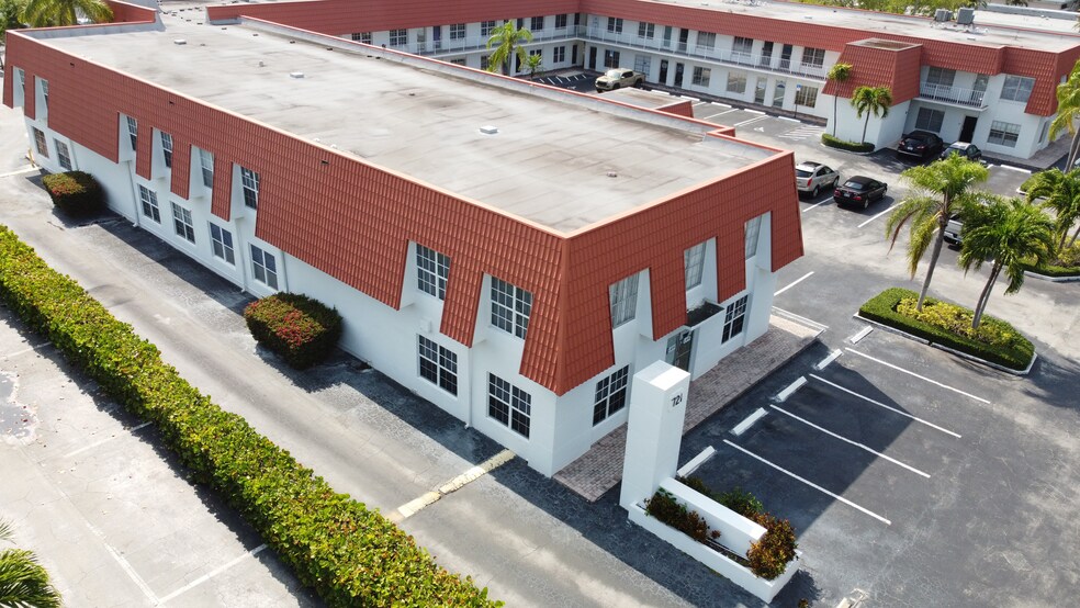 More Photos Of 721 Us Highway 1, North Palm Beach Office For Sale