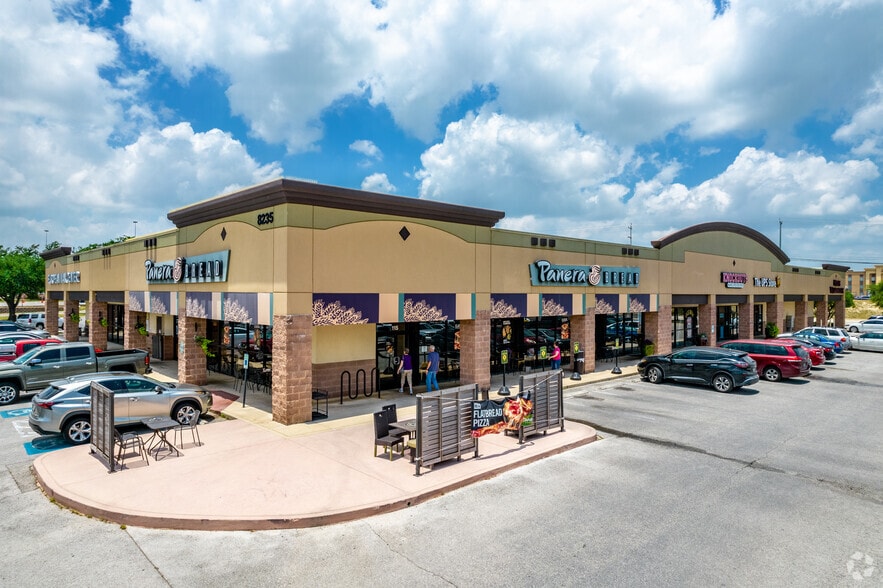 More Photos Of 8238-8356 Agora Pky, Schertz Unknown For Lease