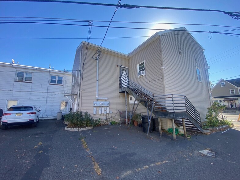 More Photos Of 20 Juliustown Rd, Browns Mills Storefront Retail Residential For Sale