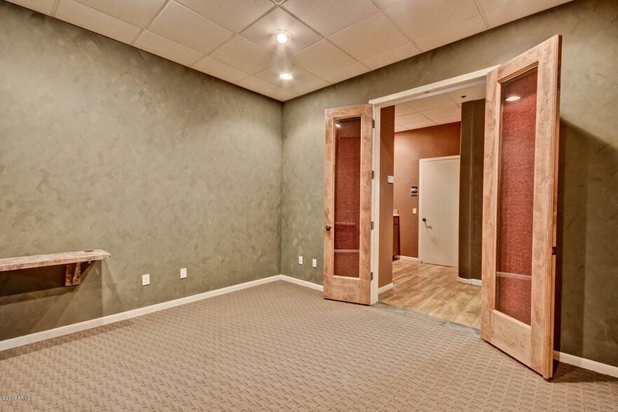 More Photos Of 16853 E Palisades Blvd, Fountain Hills Office For Lease