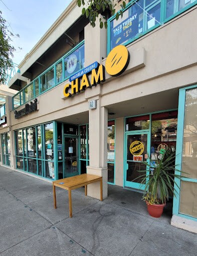 More Photos Of 950 E Colorado Blvd, Pasadena Restaurant For Lease