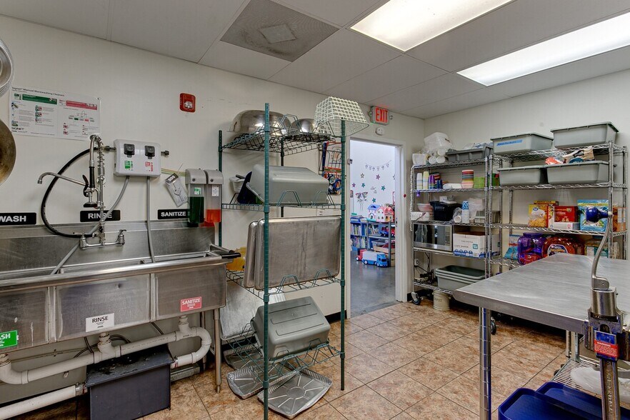 More Photos Of 2426 New Dorset Rd, Powhatan Daycare Center For Sale