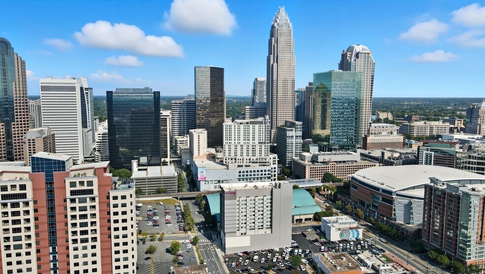 Primary Photo Of 125 S Brevard St, Charlotte Hotel For Lease