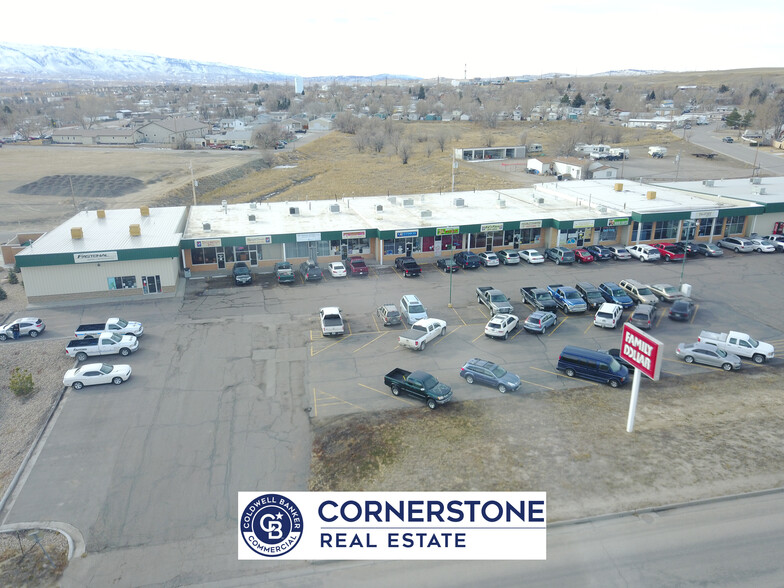 Primary Photo Of 4693 W Yellowstone Hwy, Mills General Retail For Lease