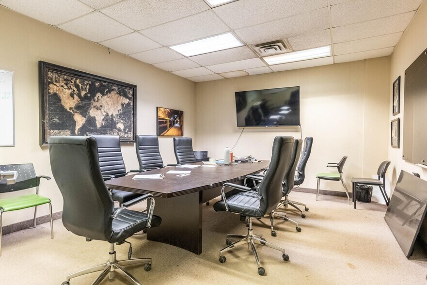 More Photos Of 2555 Maley Dr, Sudbury Warehouse For Sale