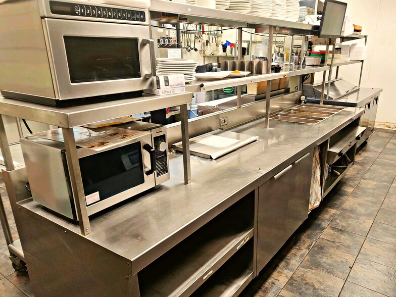 More Photos Of 1015 Tower Ave, Superior Restaurant For Sale