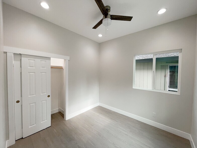 More Photos Of 301 Rivergate Way, Sacramento Multifamily For Sale