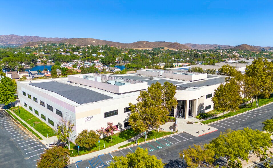 More Photos Of 30801 Agoura Rd, Agoura Hills Research And Development For Lease