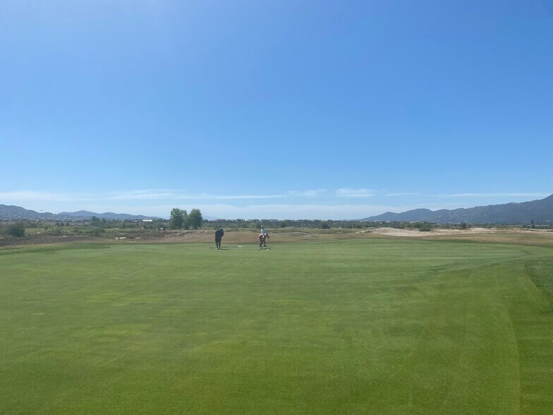 More Photos Of 29381 Village Pky, Lake Elsinore Golf Course Driving Range For Sale