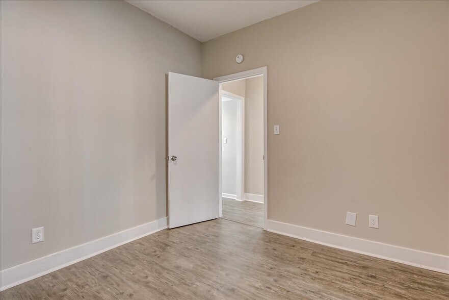 More Photos Of 602-604 3rd St, Augusta Apartments For Sale