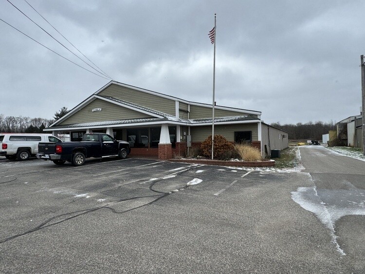 More Photos Of 8630 Storey Rd, Belding Industrial For Sale