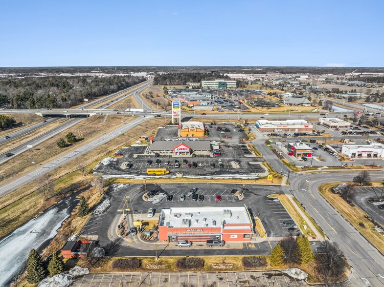 More Photos Of 1205 Commons Cir, Plover Fast Food For Sale